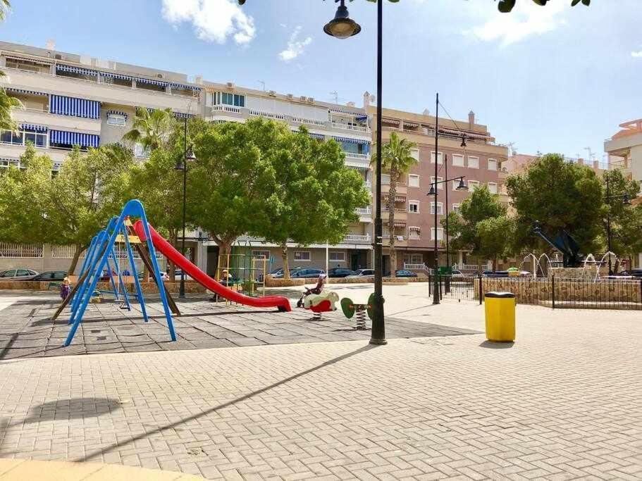 Apartamento Pink Sweet Home Τορεβιέχα Εξωτερικό φωτογραφία